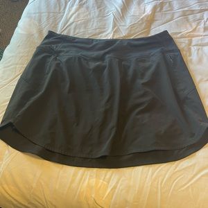 Black tennis skort